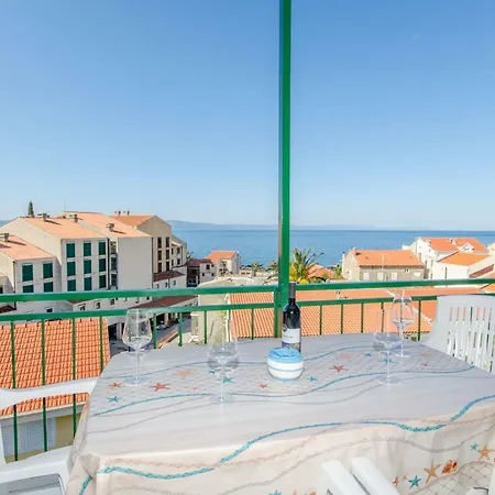 Apartments And Room Sun & Sea Podgora Exterior photo