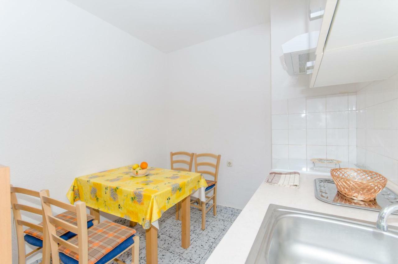 And Sun & Sea Apartment *